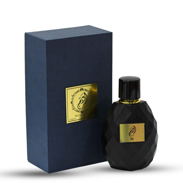 ⁦"آدم – رقم 11"  – عمق الخريف ... ونهاية تُروى بعطر⁩ - الصورة ⁦3⁩
